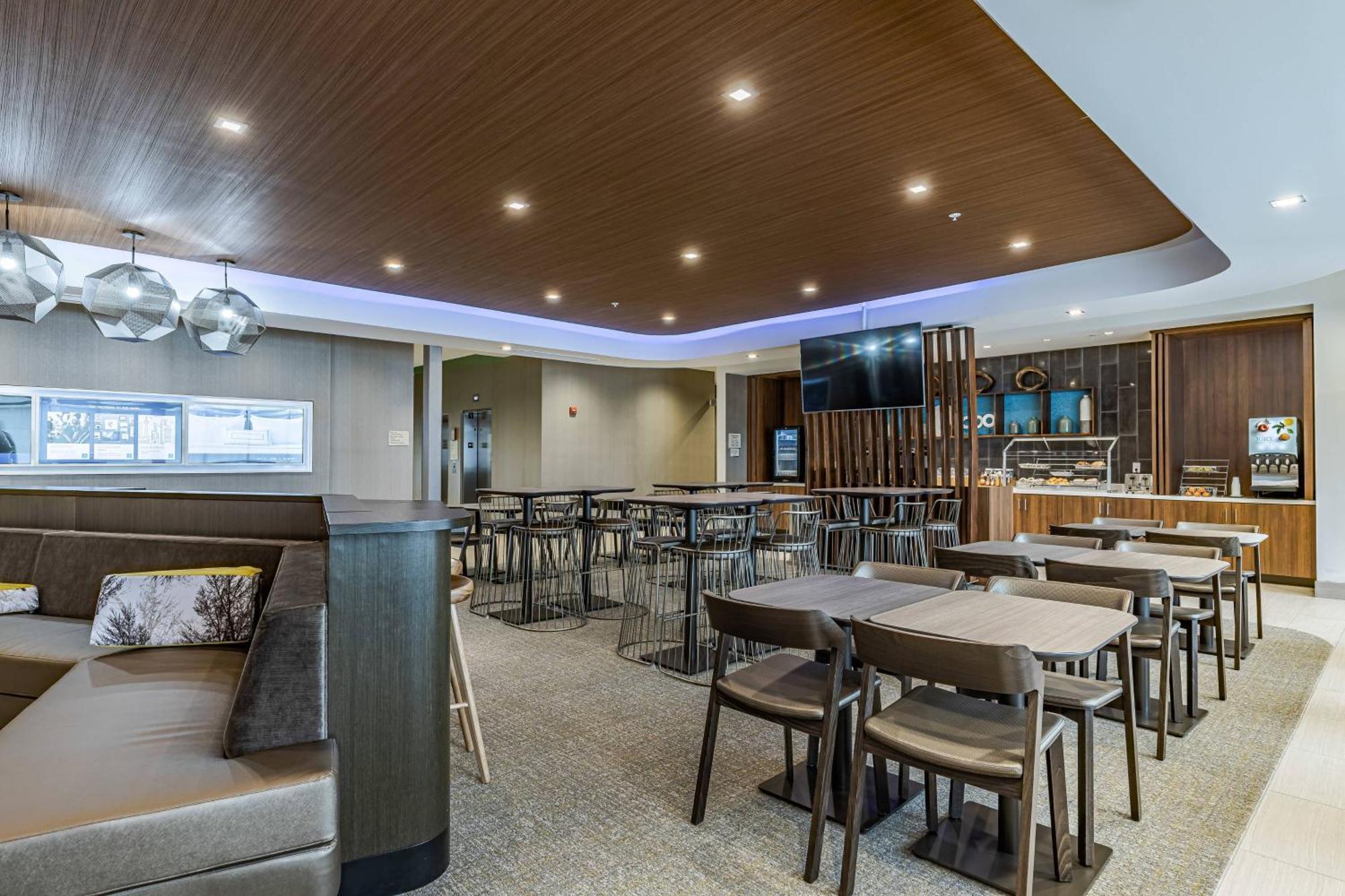 Springhill Suites By Marriott Fort Wayne North Sunnybrook Acres Exterior photo